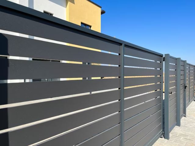 Commercial Fencing